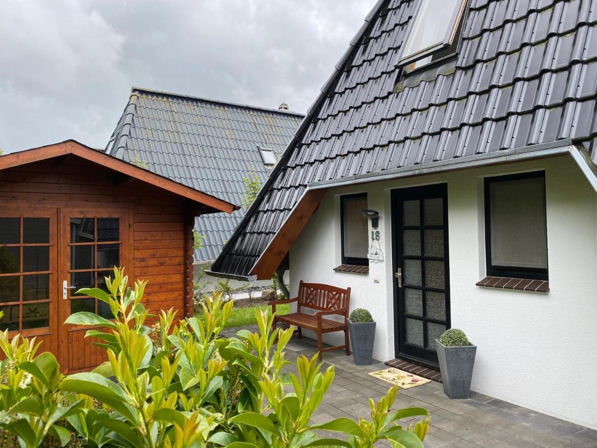 Ferienhaus Robbe Dorum ภายนอก รูปภาพ
